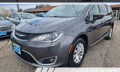 2019 Chrysler Pacifica Touring L