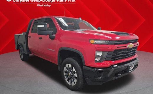 2024 Chevrolet Silverado HD Custom