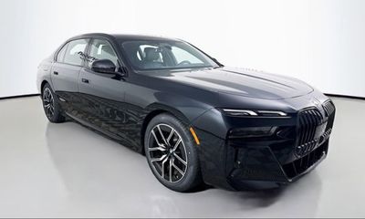 2026 BMW 740I xDrive