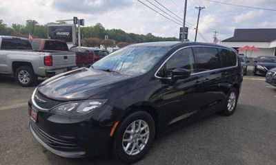 2017 Chrysler Pacifica LX
