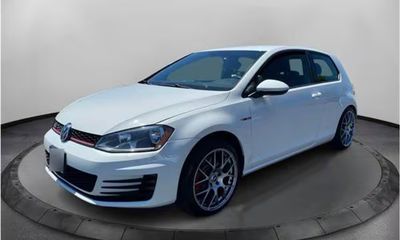 2016 Volkswagen Golf GTI 2 0T Base