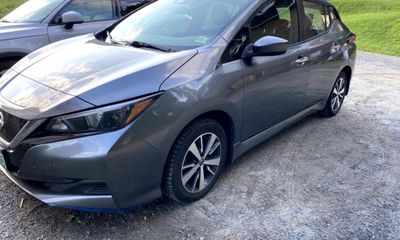 2022 Nissan Leaf S