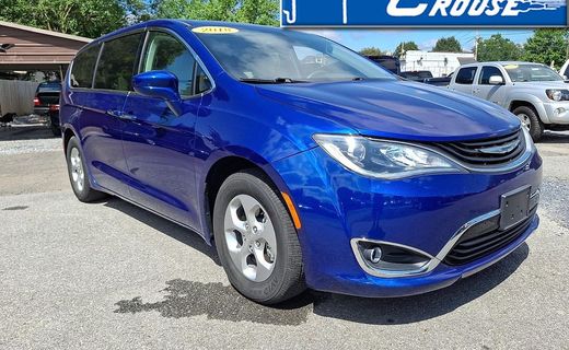 2018 Chrysler Pacifica Touring Plus