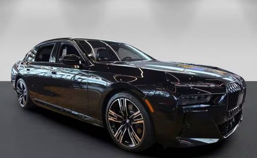 2026 BMW I7 M70