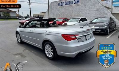 2011 Chrysler 200 Limited Touring Convertible