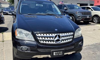 2008 Mercedes-Benz M-Class ML550 4 Matic