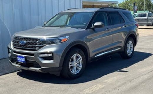 2024 Ford Explorer XLT