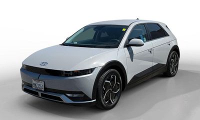 2024 Hyundai Ioniq 5 SEL