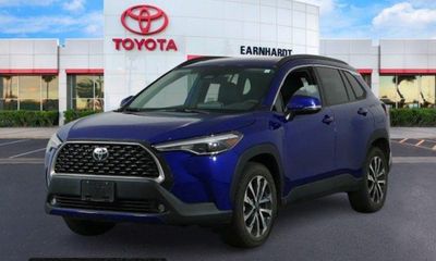2024 Toyota Corolla Cross XLE