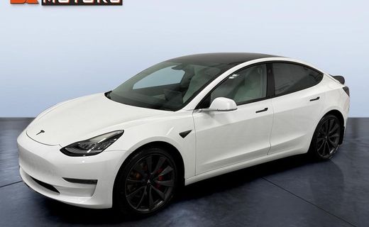 2020 Tesla Model 3 Performance