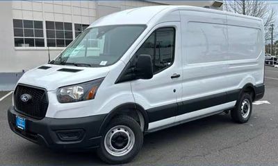 2026 Ford Transit Medium Roof