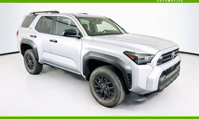 2025 Toyota 4RUNNER SR5