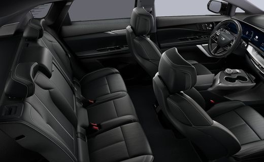 2026 Cadillac Optiq Luxury 2