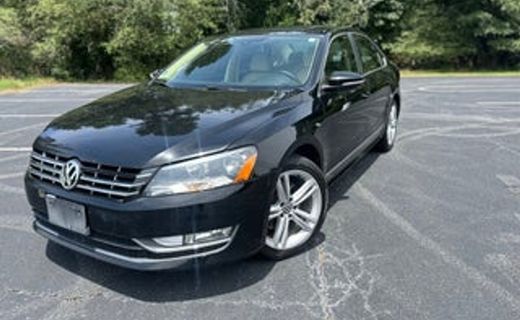 2012 Volkswagen Passat SEL