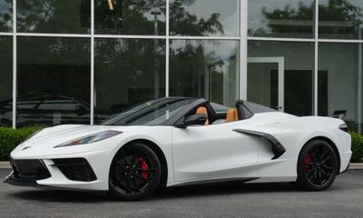 2023 Chevrolet Corvette Preferred 2LT
