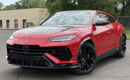 2024 Lamborghini Urus Performante