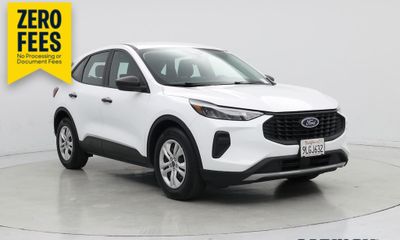 2023 Ford Escape Base
