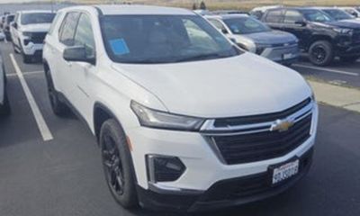 2023 Chevrolet Traverse LS