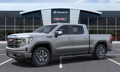 2023 GMC Sierra SLT