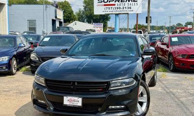 2015 Dodge Charger SXT