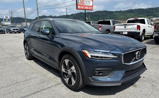 2024 Volvo V60CC Plus