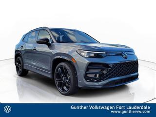 2026 Volkswagen Tiguan SE Black