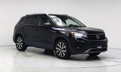 2022 Volkswagen Taos 4Motion SE
