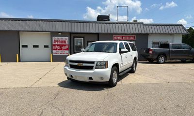 2013 Chevrolet Suburban LS