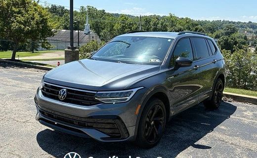 2023 Volkswagen Tiguan 4MOTION SE Black