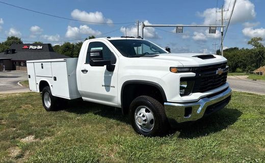 2025 Chevrolet Silverado HD Work Truck