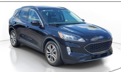 2022 Ford Escape SEL