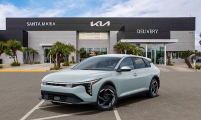 2026 Kia K4 EX