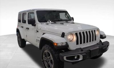 2023 Jeep Wrangler Sahara