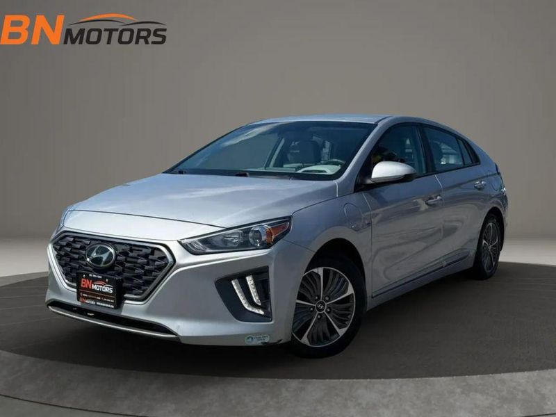 2020 Hyundai Ioniq — a typically priced live listing