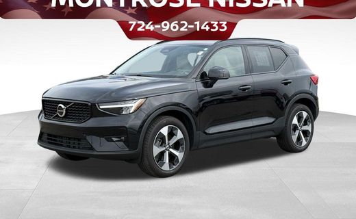 2023 Volvo XC40 Plus Dark