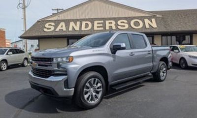 2022 Chevrolet Silverado LT