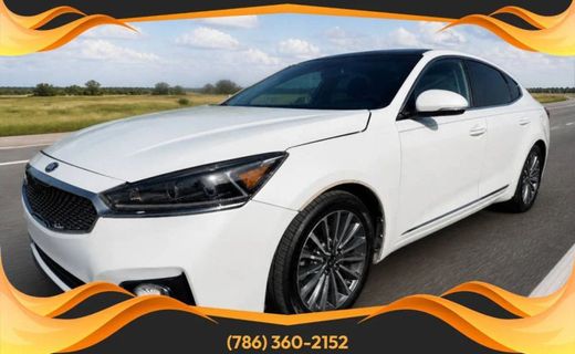 2017 Kia Cadenza