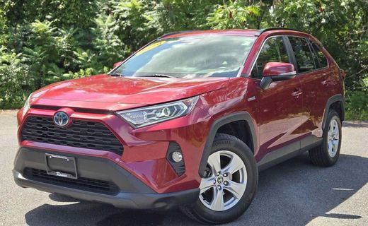 2020 Toyota RAV4 XLE