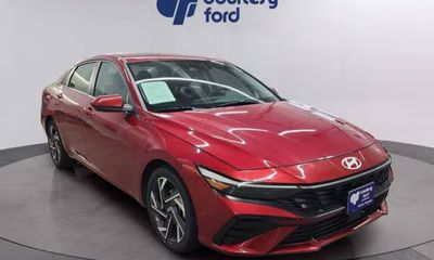 2025 Hyundai Elantra SEL Convenience