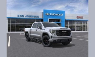 2026 GMC Sierra SLT