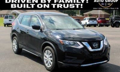 2017 Nissan Rogue S