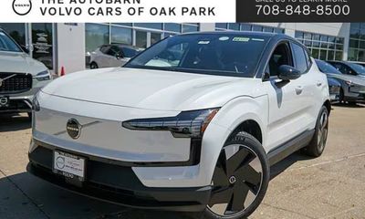 2026 Volvo EX30 Plus