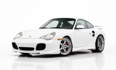 2001 Porsche 911 Turbo Coupe