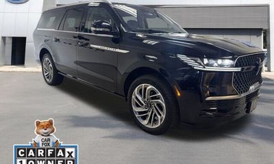 2025 Lincoln Navigator L Reserve