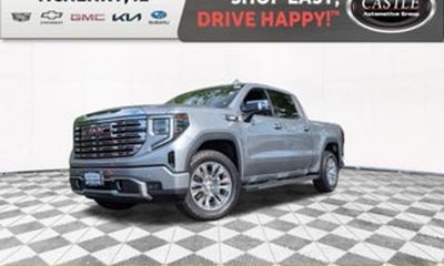 2023 GMC Sierra AT4