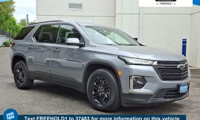2024 Chevrolet Traverse Limited LT Cloth