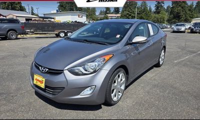 2012 Hyundai Elantra GLS Middle Grade