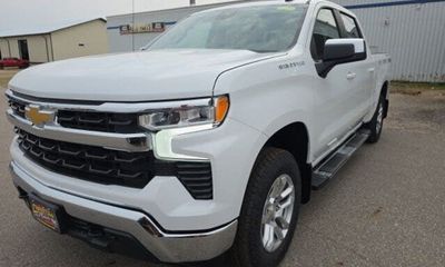2026 Chevrolet Silverado LT