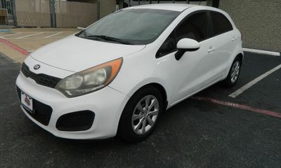 2014 Kia RIO 1 6 AT