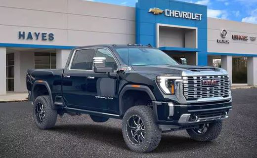 2025 GMC Sierra HD Denali